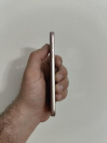 Samsung: Samsung S7 rose gold, otključan za sve mreže. Ekran vidno oštećen ali — 2
