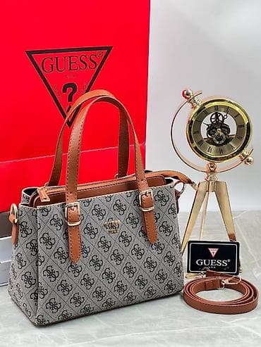 Ženske torbe 
4900 din
pb