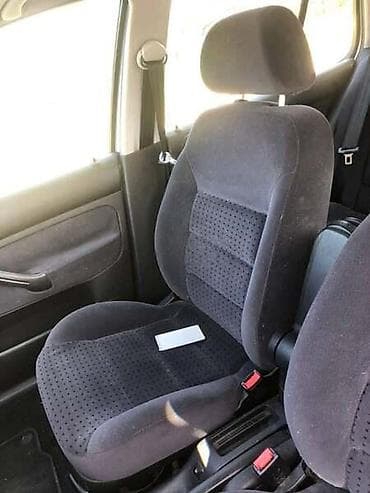 auto sa 6 sedista: SEDIŠTA ZA VOLKSWAGEN GOLF 4 | Sedišta za VW Golf 4, 1.6 SR, 5 — 1