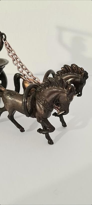 uradi sam police metalne: ▪︎ Prodajem staru dekorativnu metalnu (bronza) figuru-rimski ratnik u — 5