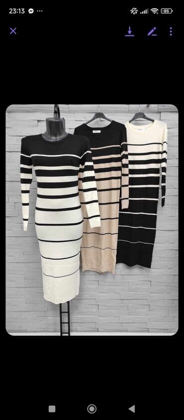 Women's Clothing: 2700 — 3