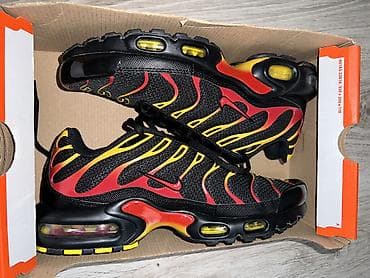 tomy hilfiger sandale: NIKE TN Air Max Plus Black Gold Red br.41 cm 26 NOVO
DM — 5