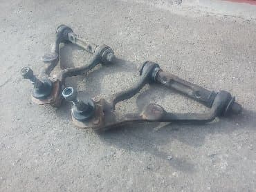 auto otpad lada niva: Gornja leva i desna viljuska trapa Ladam 2121,21213,21214 Niva — 3
