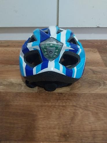 bisage za bicikl: Kaciga za biciklo sa svetlom pozadi vel X/S obim 48-52 cm je u — 4