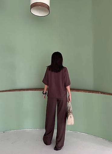 katrin kompleti: Dvodelni ženski komplet – široke pantalone i oversized majica kratkih — 2