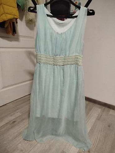 mantil s: Lagana letnja haljina bez rukava u nežno svetloplavoj boji. Gornji deo — 1