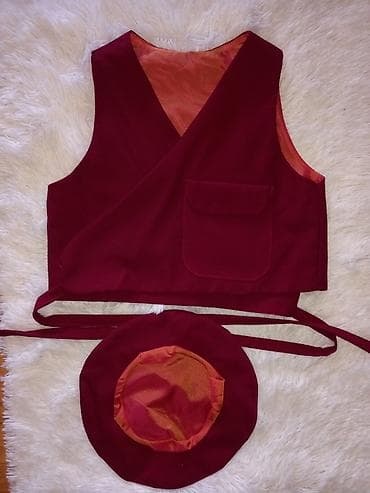 Komplet prsluk i kapa – bordo boja - Elegantni komplet sastavljen od