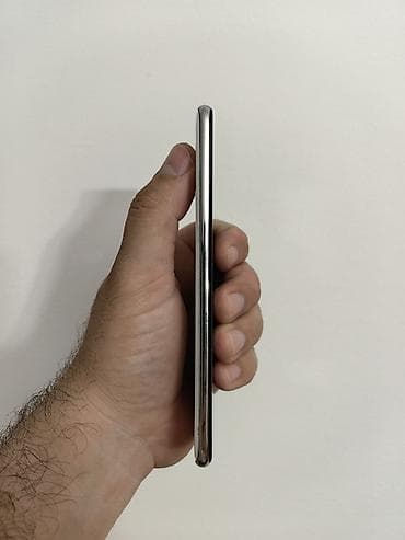 lap top kupujem: Huawei P30 lite dual sim sim free, verzija sa 4/128gb memorije. Dobro — 3