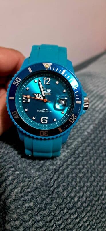 pidzame sa srcima: Sport watch, Unisex — 3
