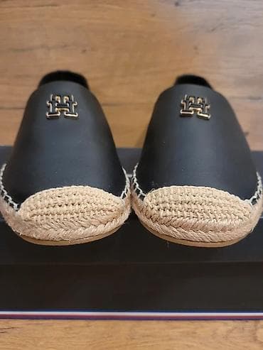 muško ženske stvari: Tommy Hilfiger ženske espadrile - Model: klasične slip-on espadrile - — 4