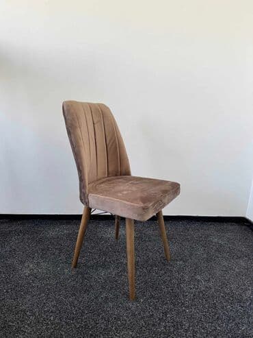 stolice matis: 06. stolica
50e komad — 4