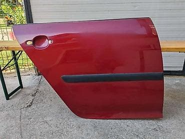 jabucice za auto: OPLATE VRATA ZA VOLKSWAGEN GOLF 5 OD 2003. DO 2008. GOD. | Polovne — 1