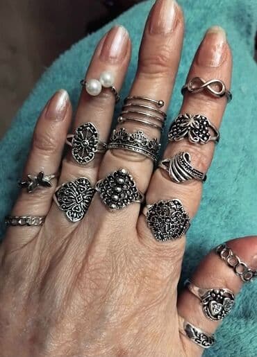 staro prstenje: Women's ring, Material: Silver — 1
