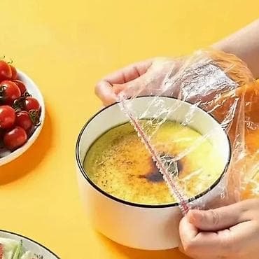 ormarići za lavabo: Set od 100 komada elastičnih PE navlaka za čuvanje svežine hrane.  — 4