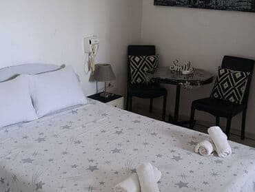 Donji delovi trenerke: 1 soba — 12