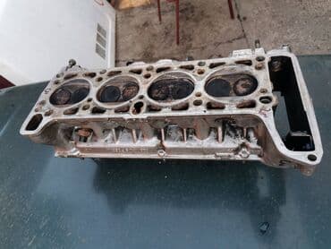 poklopac glave motora: Glava motor Lada 2121,21213 Niva br.3. Polovna, ocuvana. Skinuta sa — 12