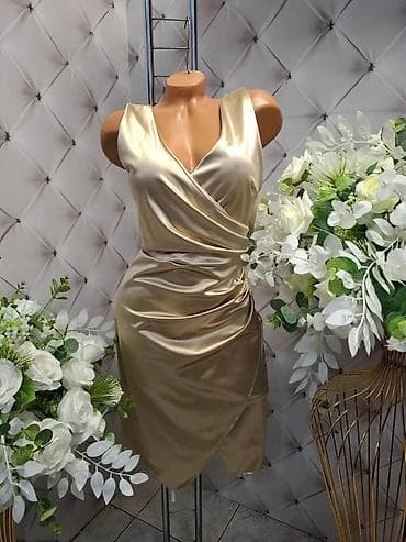 Haljine: Saten haljina midi dužine – elegantan model sa preklopom - Materijal — 6