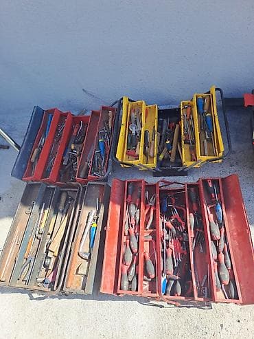 kutije za alat: Komplet ručnog alata u metalnim koferima - Više preklopnih metalnih — 5