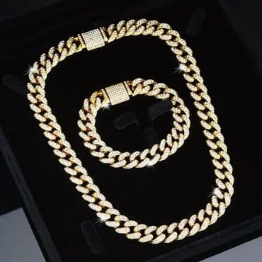 Jewellery: 2200 — 2