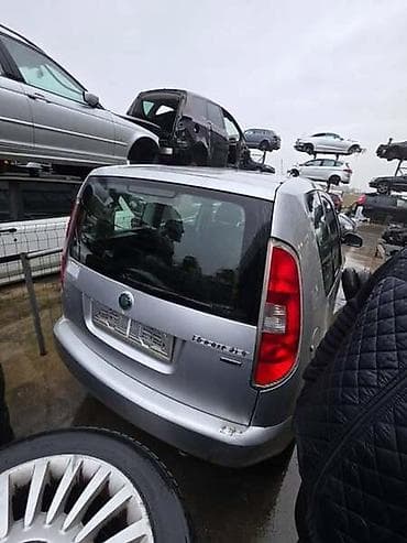 skoda fabija benzin: ŠKODA ROOMSTER 2009. GOD. - KOMPLETAN AUTO U DELOVIMA | AUTO DELOVI — 2