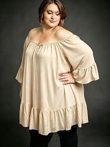 helanke za trudnice: 05. Tunika za punije
2XL 3XL 4XL 5XL
Cena : 2.400 dinara H — 3