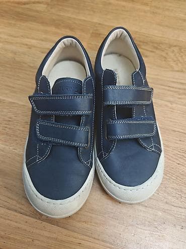 crne carape i bele patike: Dečje patike Naturino – tamnoplave kožne

- Brend: Naturino — 2