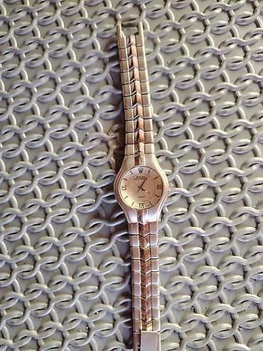 curren satovi original cena: Ženski ručni sat Rolex Oyster Perpetual sa metalnom narukvicom i — 4