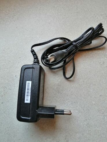 Adapteri i punjači za laptop