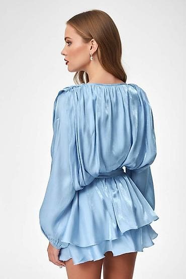 Haljine
Cena 3600
Vel. s m l xl
V30 — 5