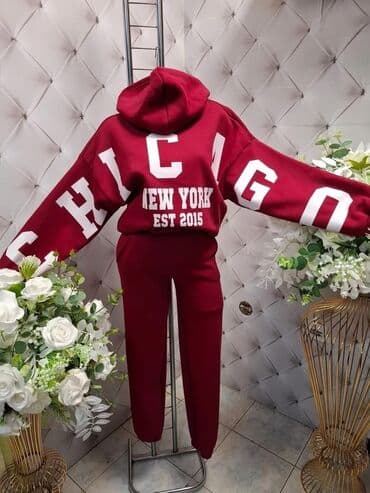 Sweatsuit Sets: One size, Print, color - Red — 1