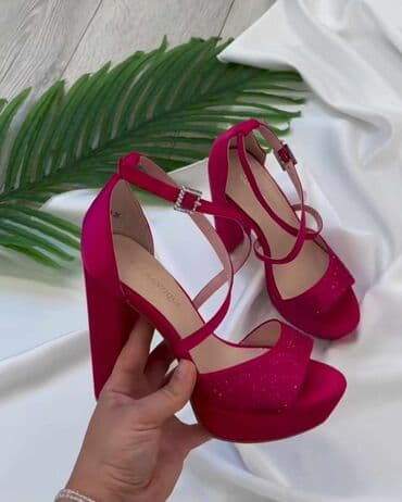 zara s: Sandale, 38 — 2
