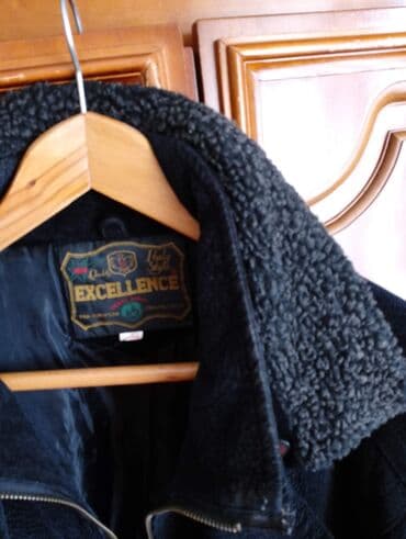 parka h m: 1000din — 4