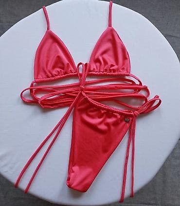 Bikini kupaći kostim – trodelni set (gornji deo + gaćice sa vezivanjem