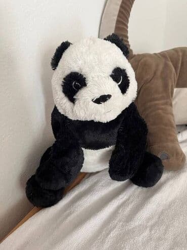 ikea kasa za decu: Ikea Plišana igračka panda Kramig - Slatka plišana panda u crno-beloj — 3
