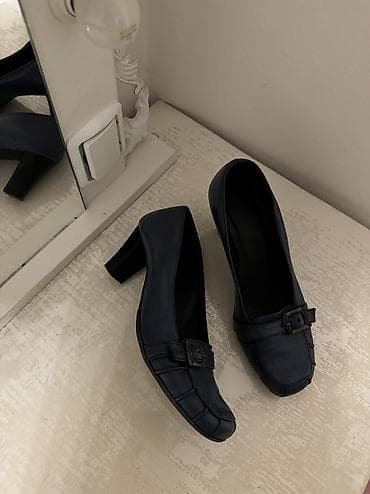 Teget cipele br 38.Sada aktuelni model kockastih cipela