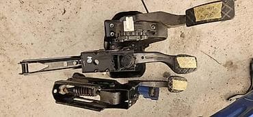 PAPUCA GASA KOCNICE KVACILA ZA VOLKSWAGEN GOLF 4 na lalafo.rs PAPUCA GASA KOCNICE KVACILA ZA VOLKSWAGEN GOLF 4