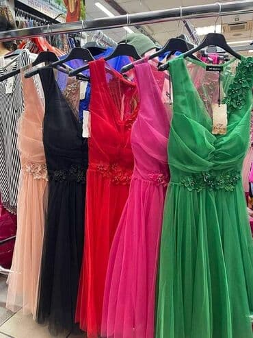 svečane haljine haljine sa sljokicama: Haljine svecane 2900 — 1