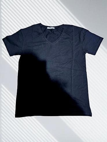 balmain majice: Klasična crna majica, ide po veličinama — 1