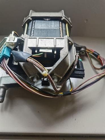 polovne komponente za pc: Elektromotor za veš mašinu – Arçelik/BEKO - Proizvođač: Arçelik - — 2