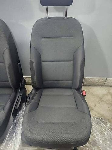 SUVOZACEVO SEDIŠTE ZA VOLKSWAGEN GOLF 7 | U dobrom stanju Odrađeno na lalafo.rs SUVOZACEVO SEDIŠTE ZA VOLKSWAGEN GOLF 7 | U dobrom stanju Odrađeno