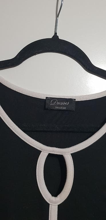 haljina r: Crna bezrukavna haljina Yessica (Dresses kolekcija) u A-kroju — 3