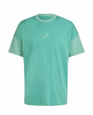 djubretarac muski: ADIDAS All Season T-shirt and Shorts vel. M NOVO Cena je za komplet a — 4