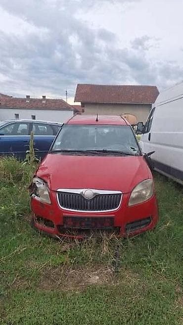 moj auto: ŠKODA ROOMSTER - KOMPLETAN AUTO U DELOVIMA | U ponudi sve vrste — 3