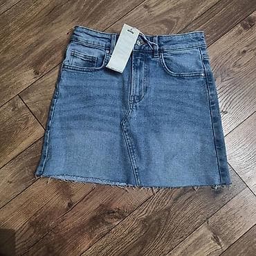 ara patike: Teksas mini suknja, model A-kroja.vel.XS - Materijal: klasični denim — 2