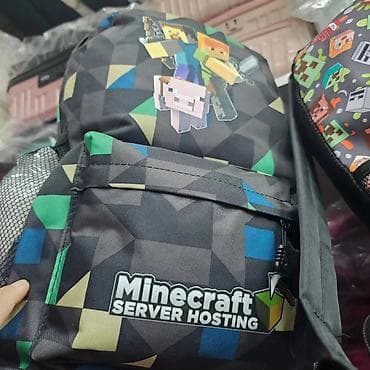 Ruksak sa Minecraft motivima - Dizajn: dva modela sa Minecraft