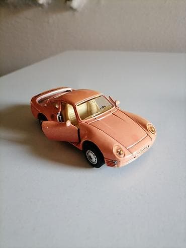 PORSCHE 959 - color changing toys Metalni automobil, stanje
