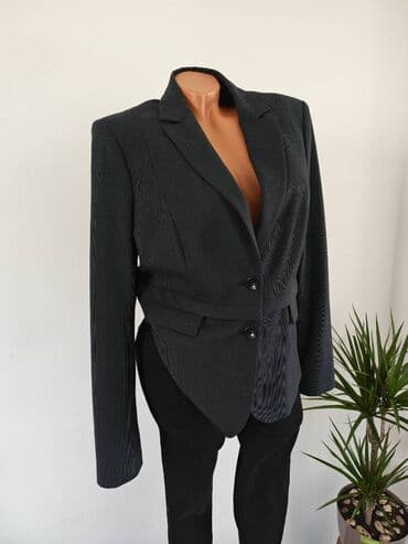 Shirts, blouses and tunics: Comma Nov sako Naznačena veličina 42 Odgovara za 40 Poluobim 50 cm Za — 5