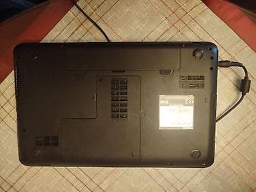 toshiba laptop: Toshiba Satellite laptop C855-2GD
Nepoznato stanje.Bez punjaca — 7
