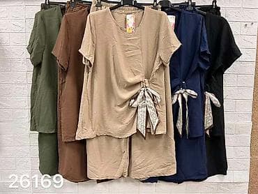 punije devojke: 05. Komplet za punije 
XL 2XL 3XL
Cena : 2.900 dinara H — 6