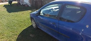 seat ibiza: PEUGEOT 206 - KOMPLETAN AUTO U DELOVIMA | peugeot 206 1.1 benzin — 3